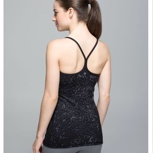 Lululemon Star Crush Power Y tank size 6